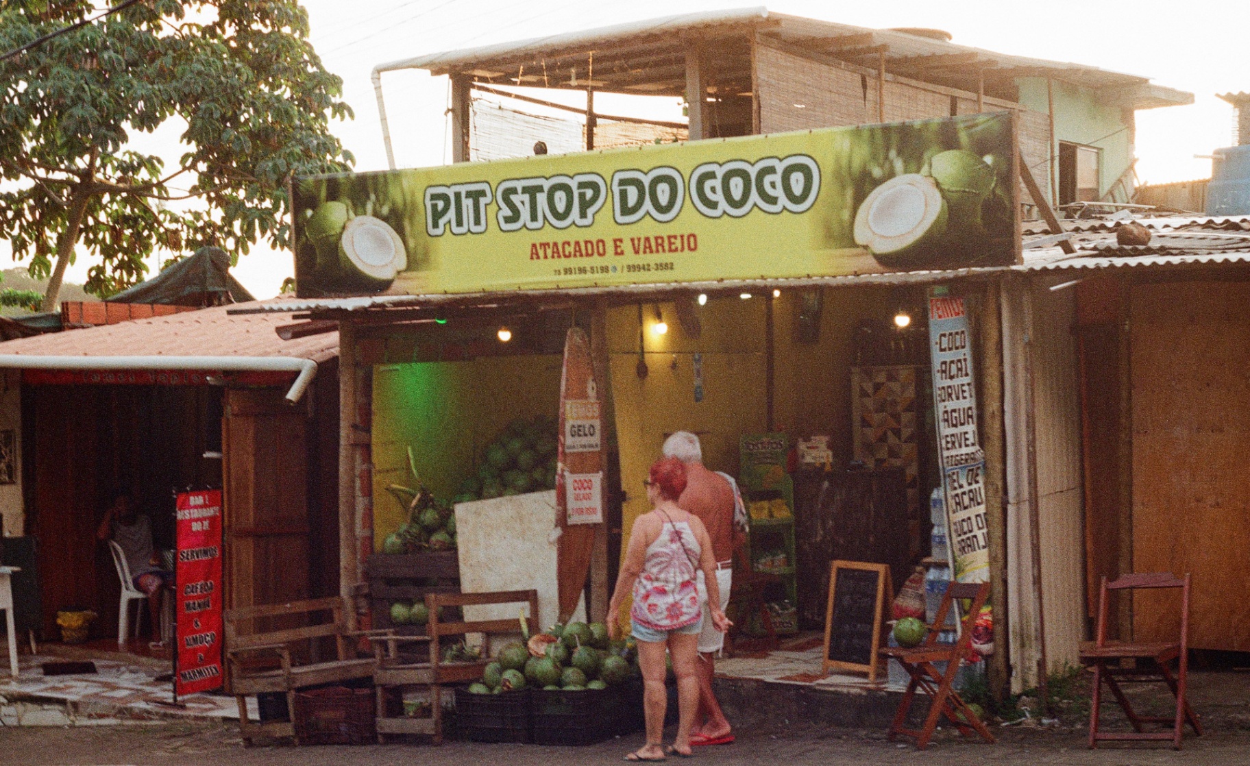Pit Stop do Coco — a roadside coconut stand